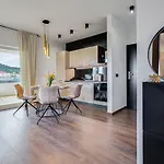 Teona Luxury With 2 And Terrace Sea View * Sali