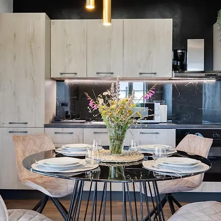 Teona Luxury With 2 And Terrace Sea View Sali