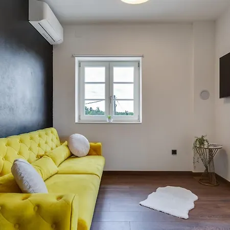 Teona Luxury With Jacuzzi And Terrace Sea View, First Floor * Sali
