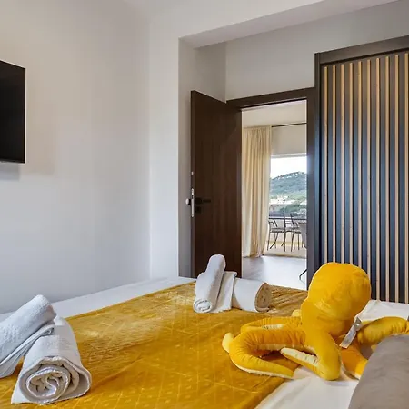 Apartmán Teona Luxury With Jacuzzi And Terrace Sea View, First Floor *