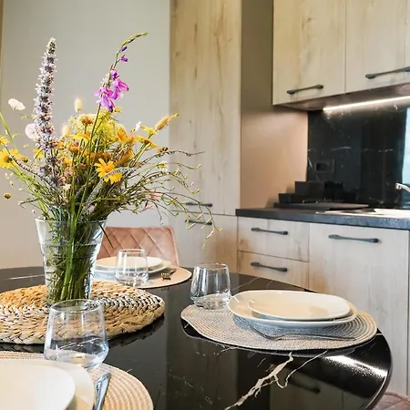Teona Luxury With 2 And Terrace Sea View *