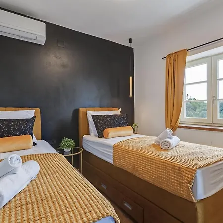 Apartmán Teona Luxury With Jacuzzi And Terrace Sea View, First Floor *