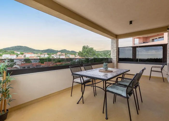 Teona Luxury With 2 And Terrace Sea View Appartamento Sali