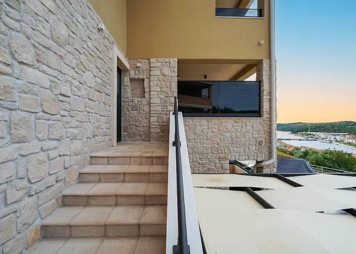 Teona Luxury With 2 And Terrace Sea View Appartamento *